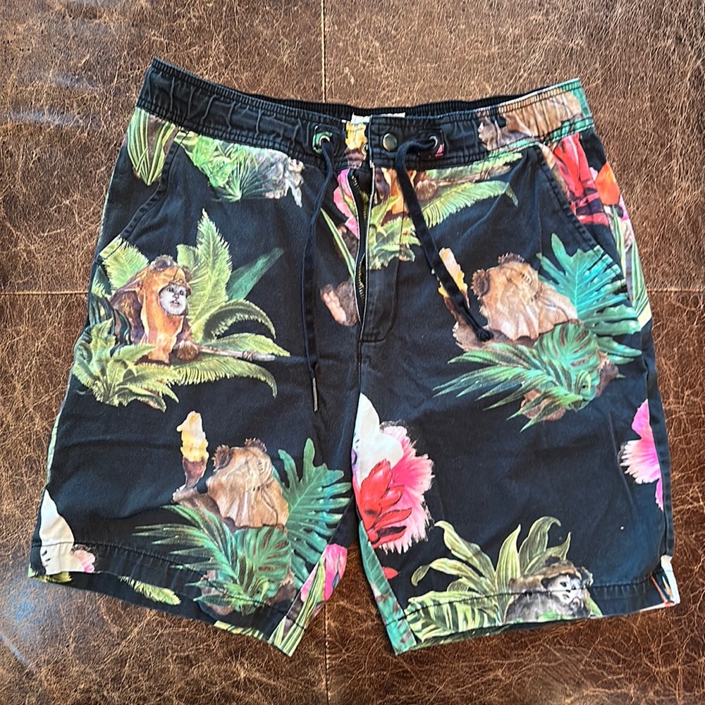Star Wars rare shorts men’s small
